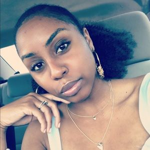 Meet your Posher, Ashontae